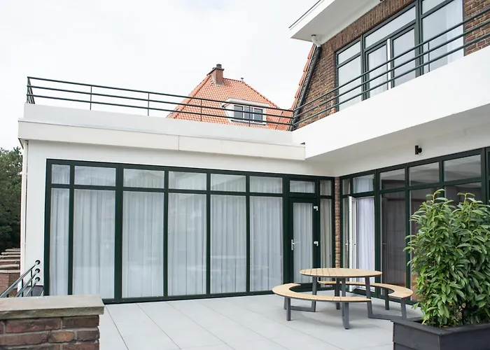 By Friso Den Haag - Scheveningen